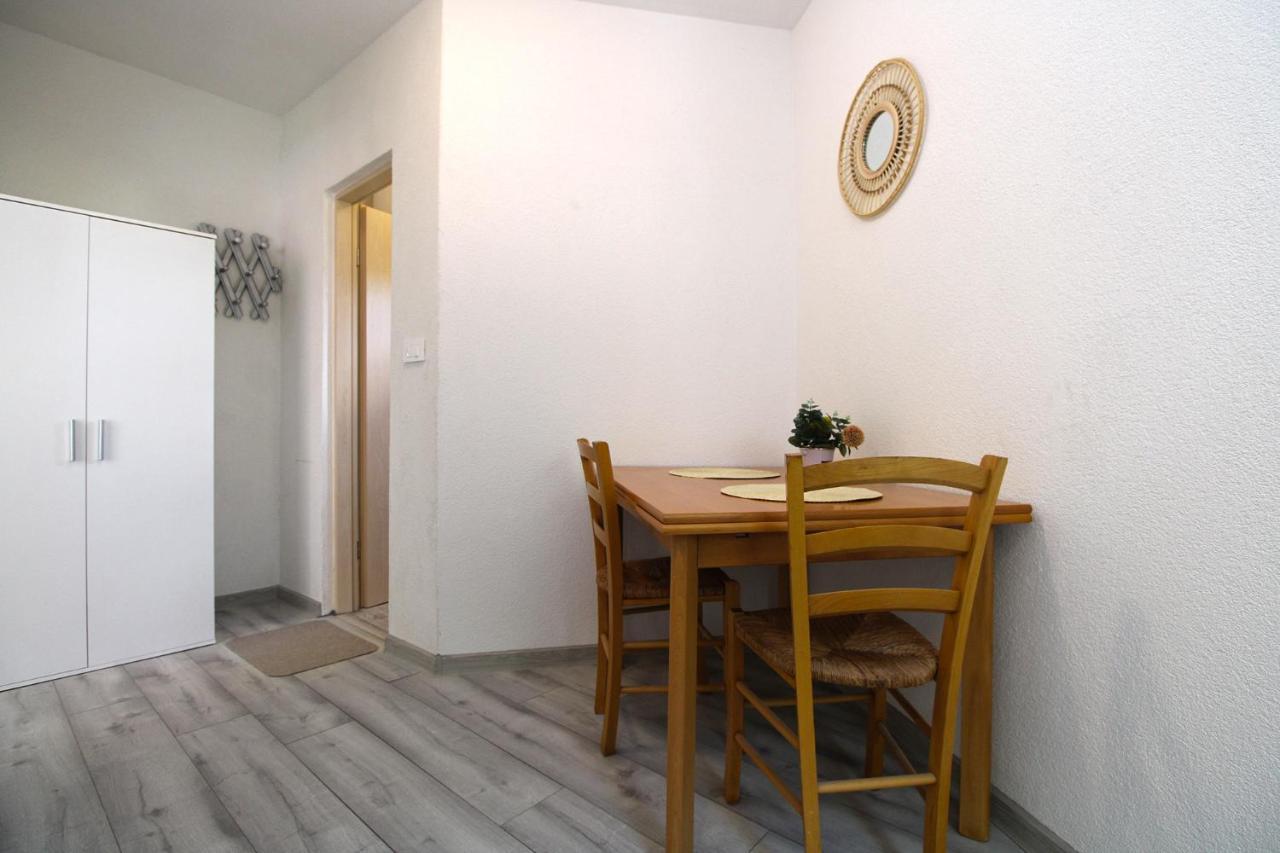 Apartment Josip 1649 Fažana Exteriör bild