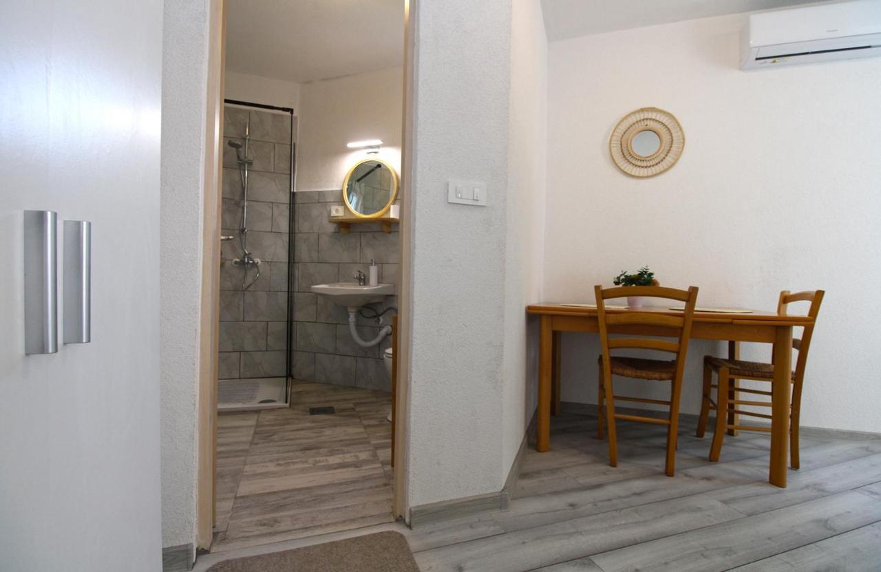 Apartment Josip 1649 Fažana Exteriör bild