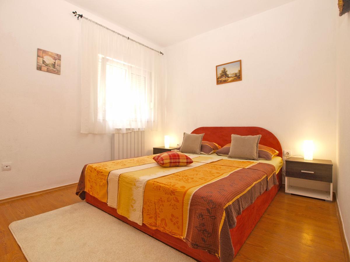 Apartment Josip 1649 Fažana Exteriör bild